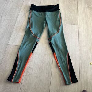 Kimberly women’s leggings size medium